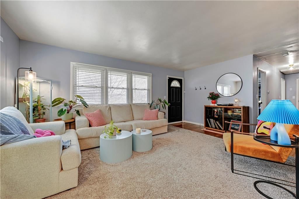 3537 N Walrond Avenue — photo 7