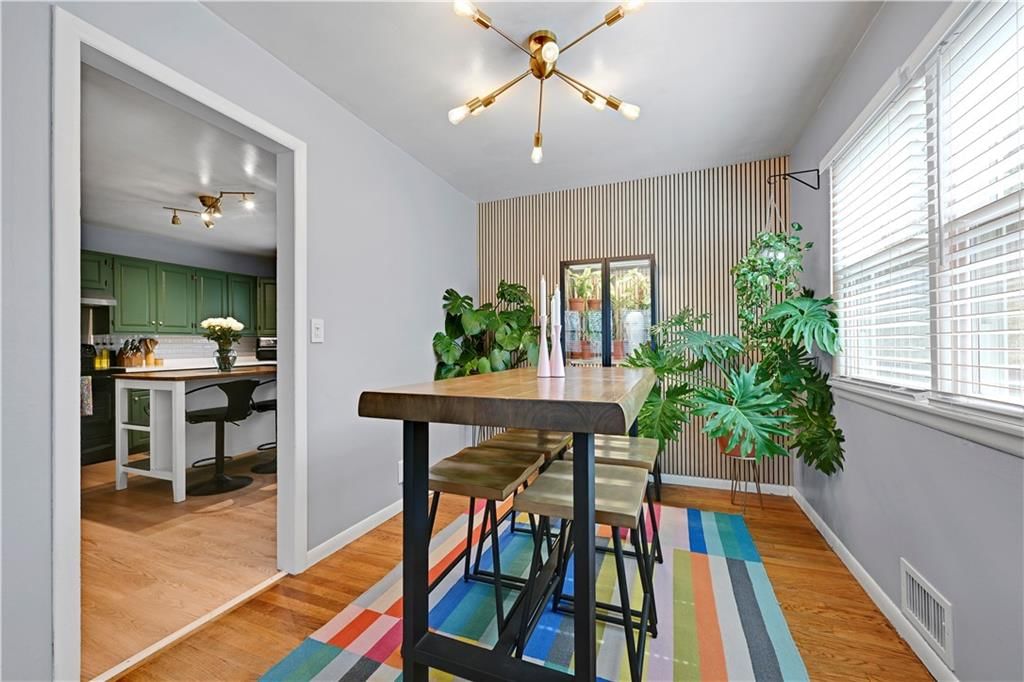 3537 N Walrond Avenue — photo 10