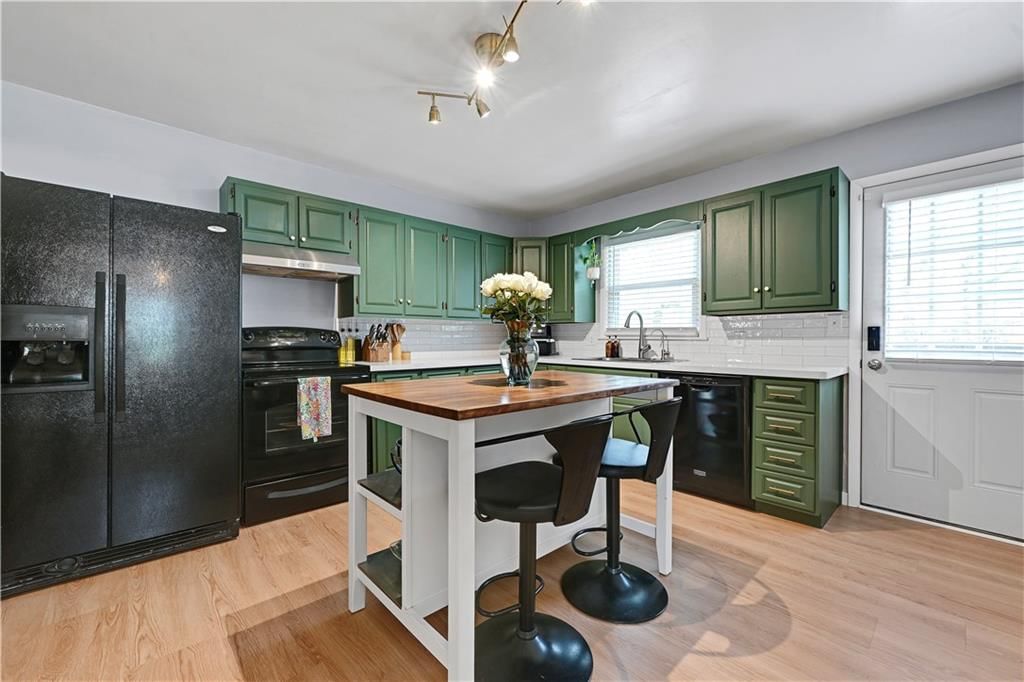 3537 N Walrond Avenue — photo 11
