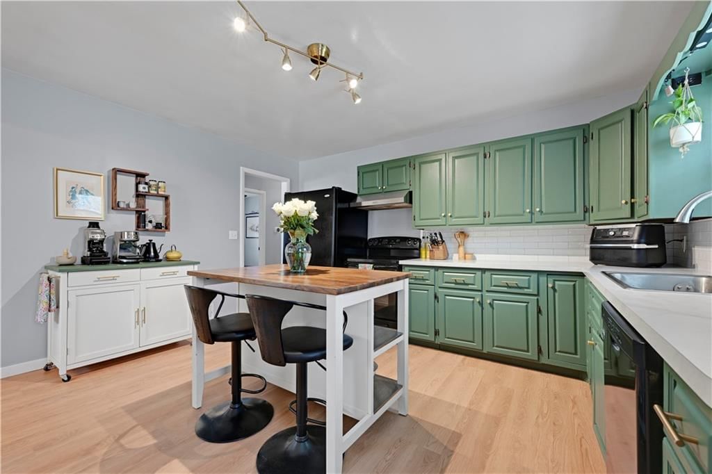 3537 N Walrond Avenue — photo 14