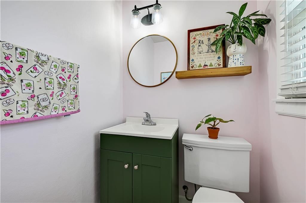 3537 N Walrond Avenue — photo 19
