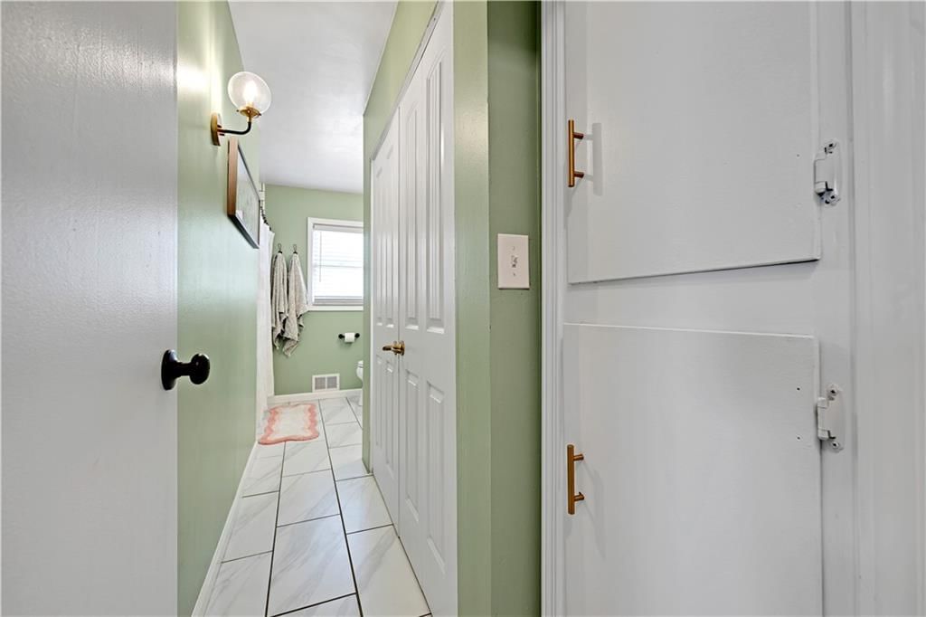 3537 N Walrond Avenue — photo 22