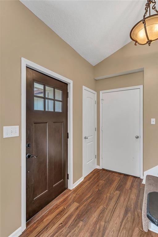 912 Chalk Hill Court — photo 7