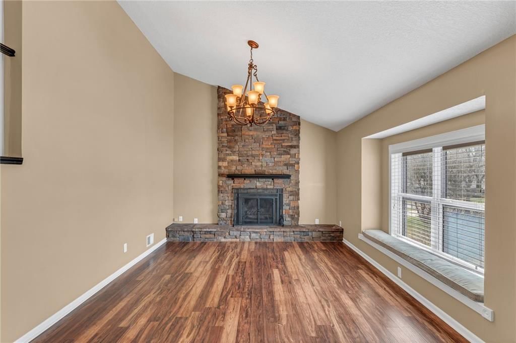 912 Chalk Hill Court — photo 9