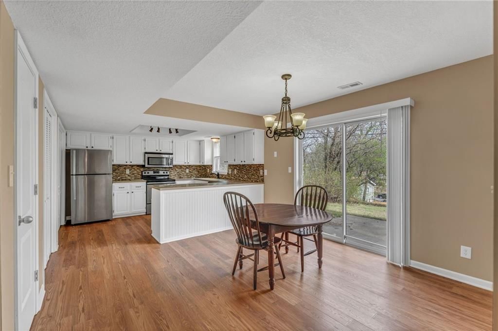 912 Chalk Hill Court — photo 24
