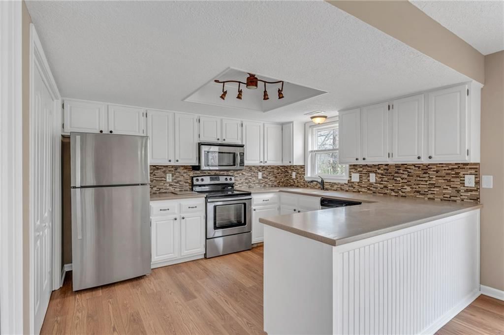 912 Chalk Hill Court — photo 26
