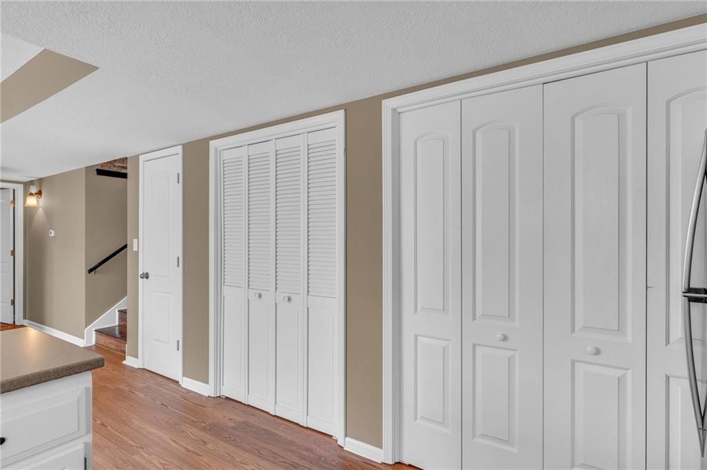912 Chalk Hill Court — photo 29