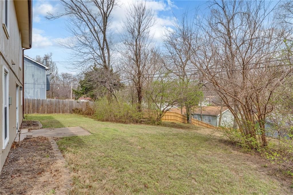 912 Chalk Hill Court — photo 33