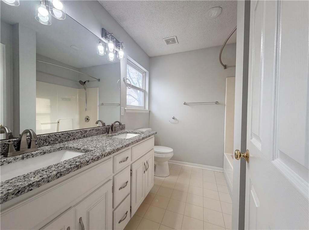 6417 N Kirkwood Avenue — photo 11