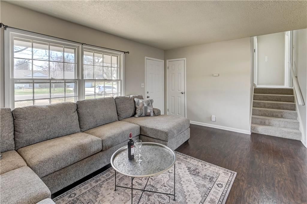 7423 Harris Avenue — photo 2