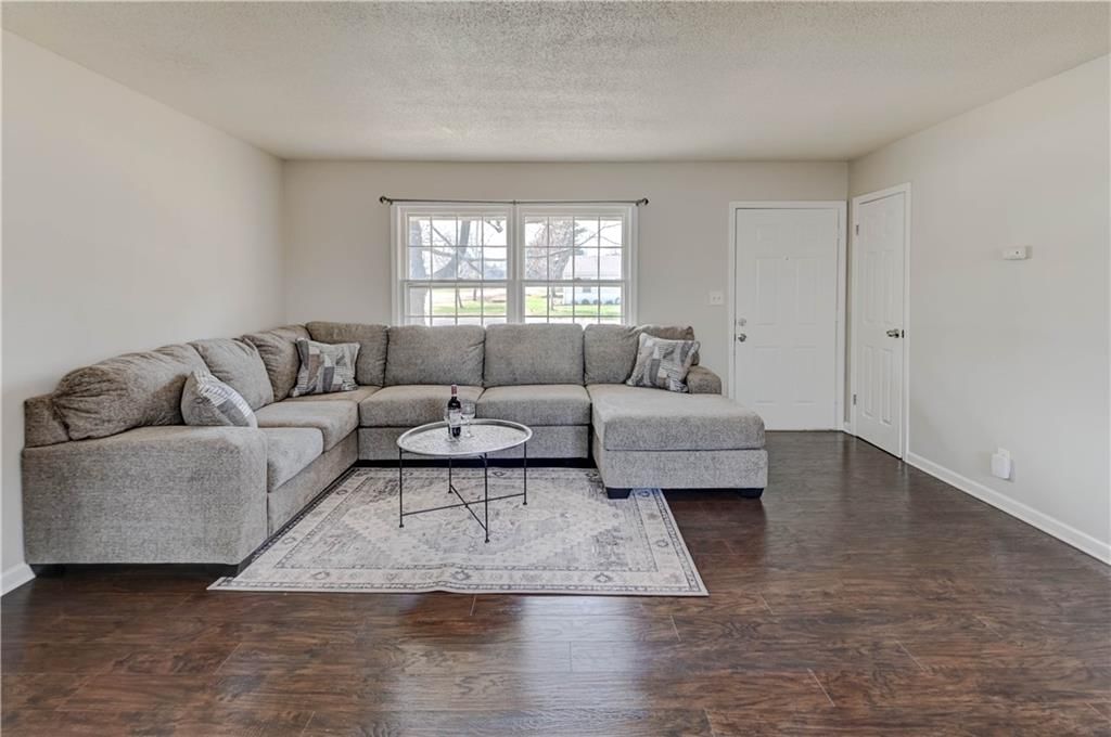 7423 Harris Avenue — photo 3