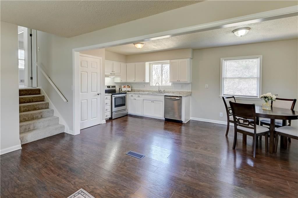 7423 Harris Avenue — photo 8