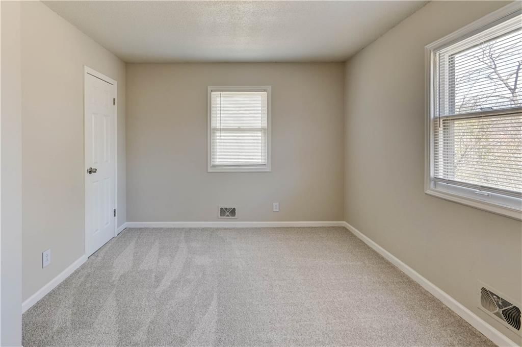 7423 Harris Avenue — photo 32