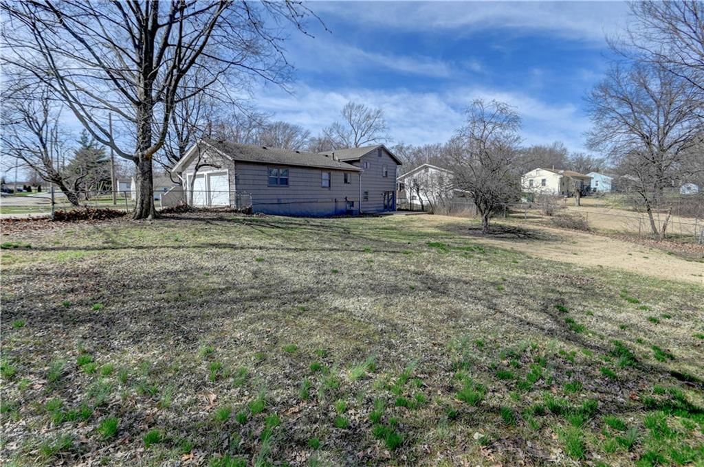 7423 Harris Avenue — photo 49