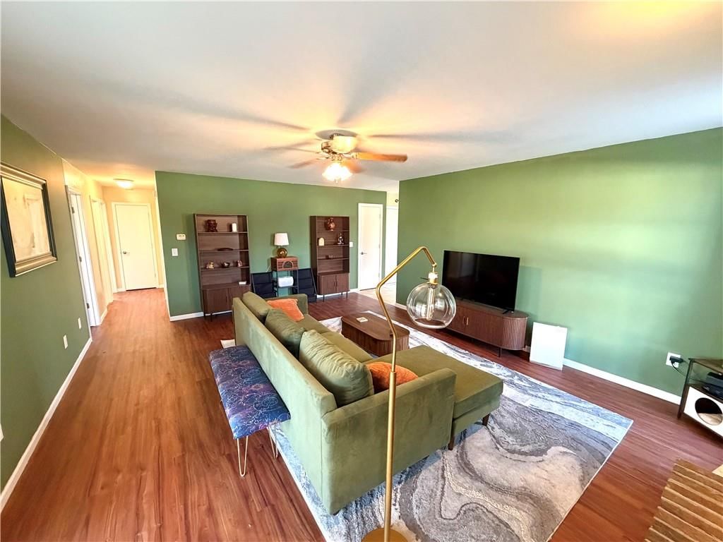 1004 Weschester Court — photo 20