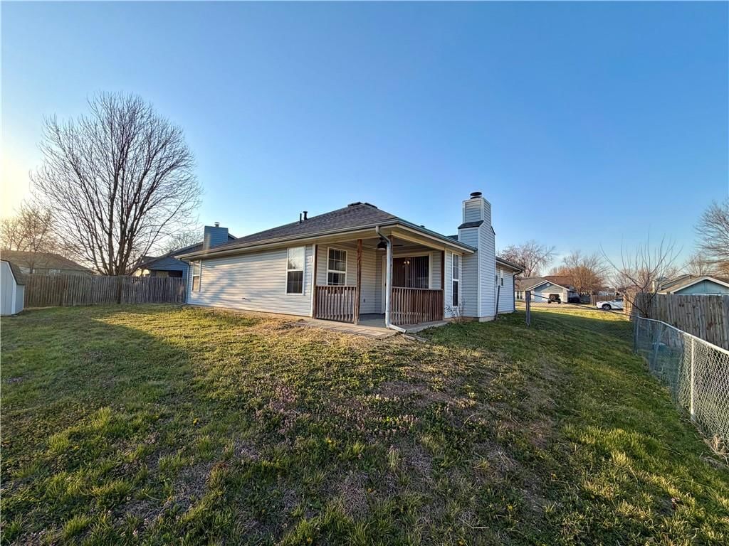 1004 Weschester Court — photo 46