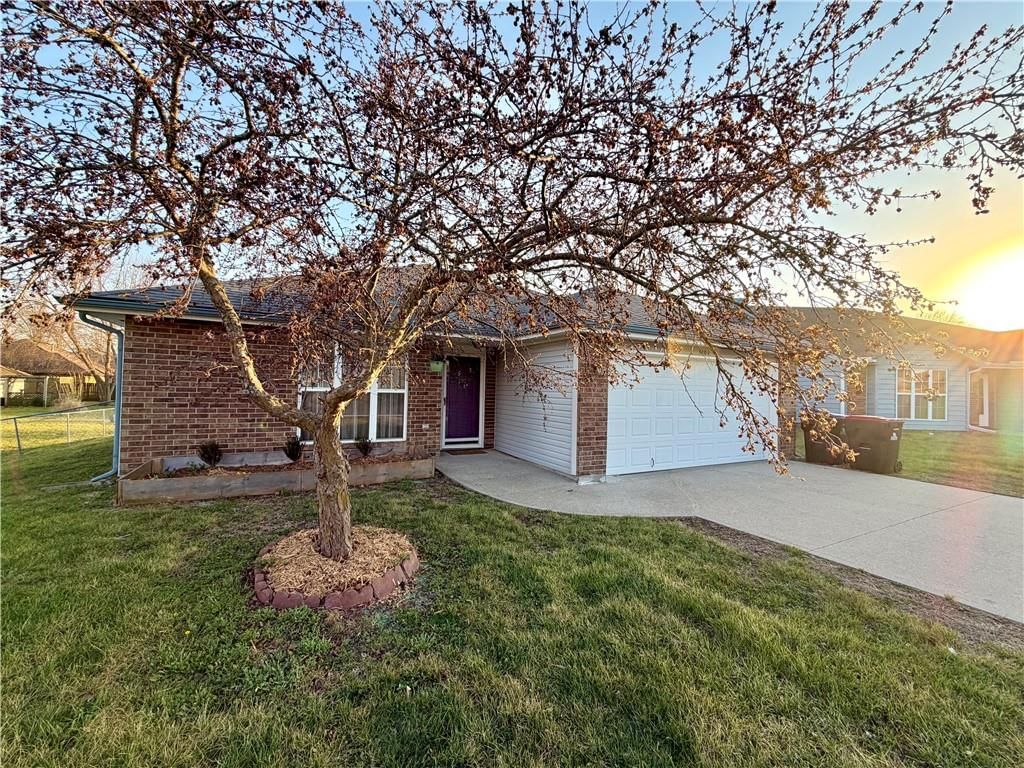 1004 Weschester Court — photo 51