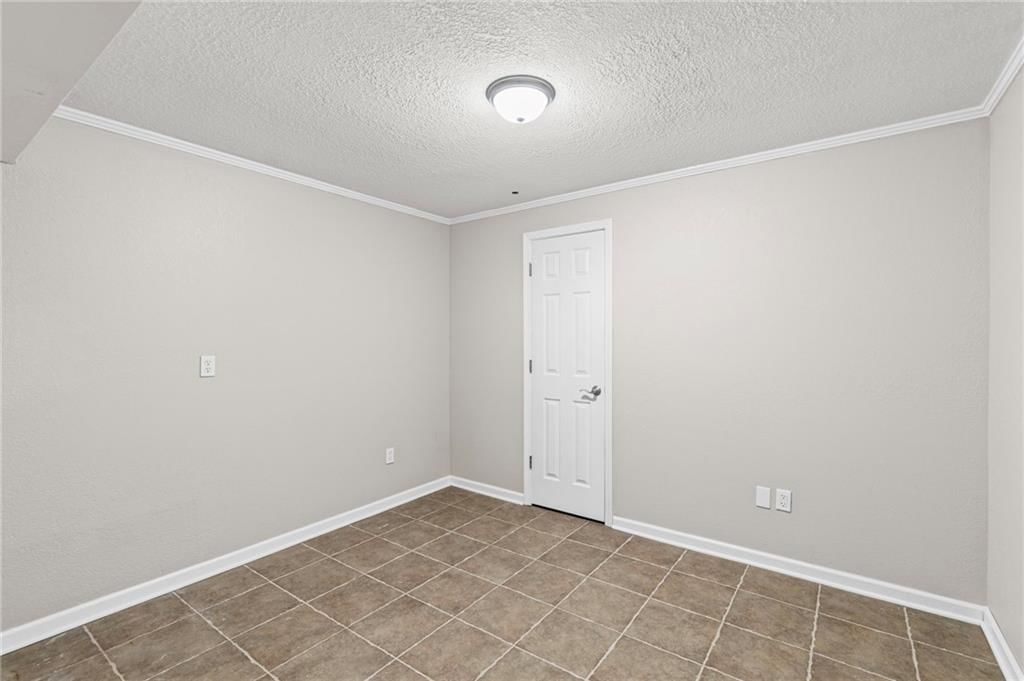 9791 Leathers Road — photo 37