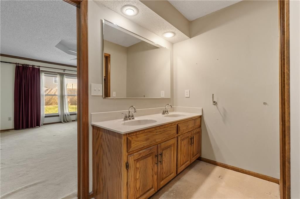 13416 W 70th Terrace — photo 17