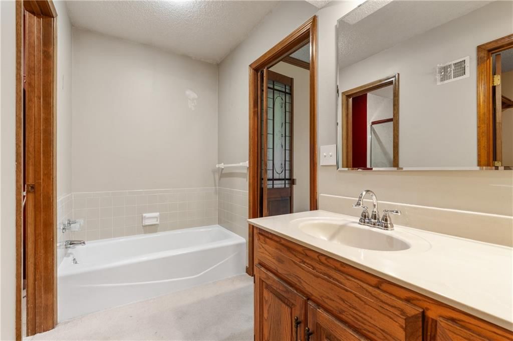13416 W 70th Terrace — photo 20