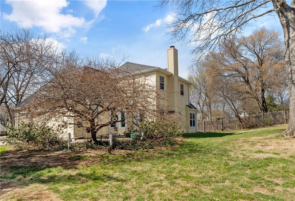 13416 W 70th Terrace — photo 38