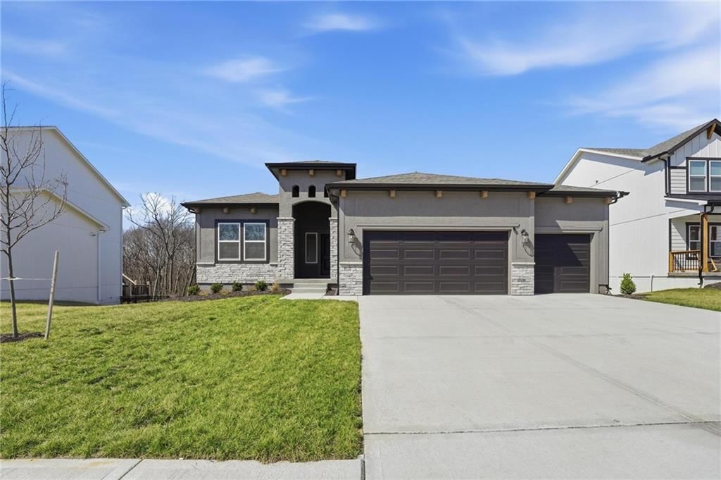 1024 Branchwood Lane — photo 31