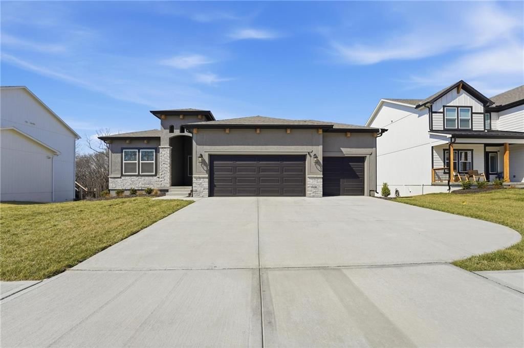 1024 Branchwood Lane — photo 33