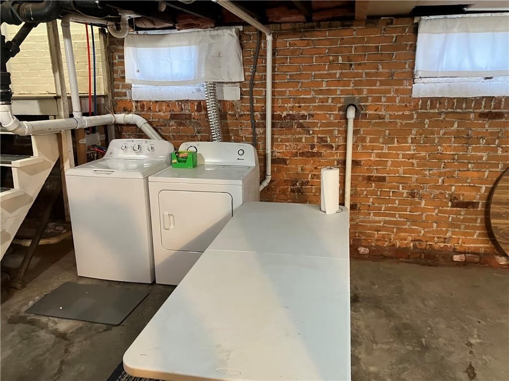 2118 Walnut Street — photo 21