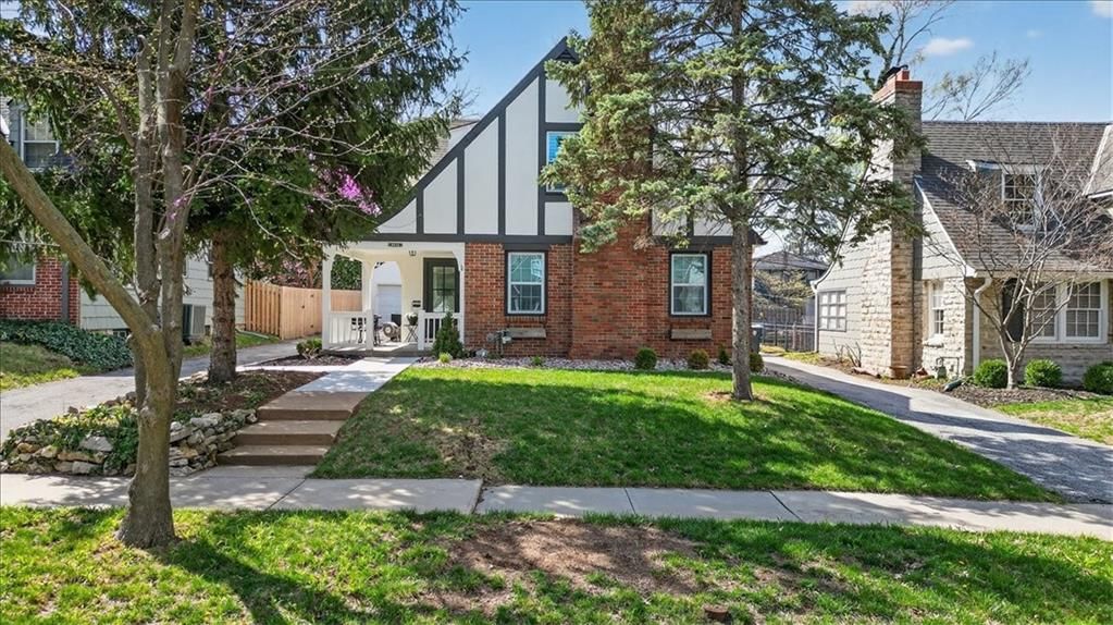 6846 Locust Street — photo 3