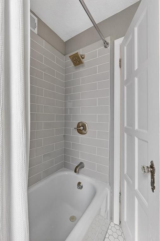 6846 Locust Street — photo 33