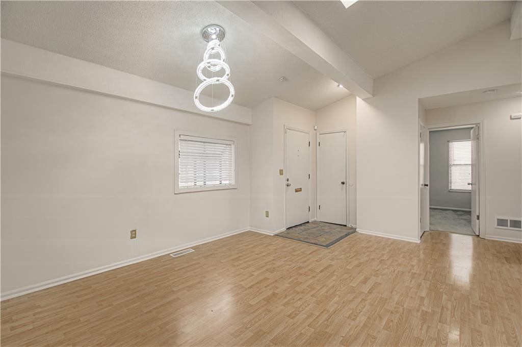 13917 Falkirk Circle — photo 6