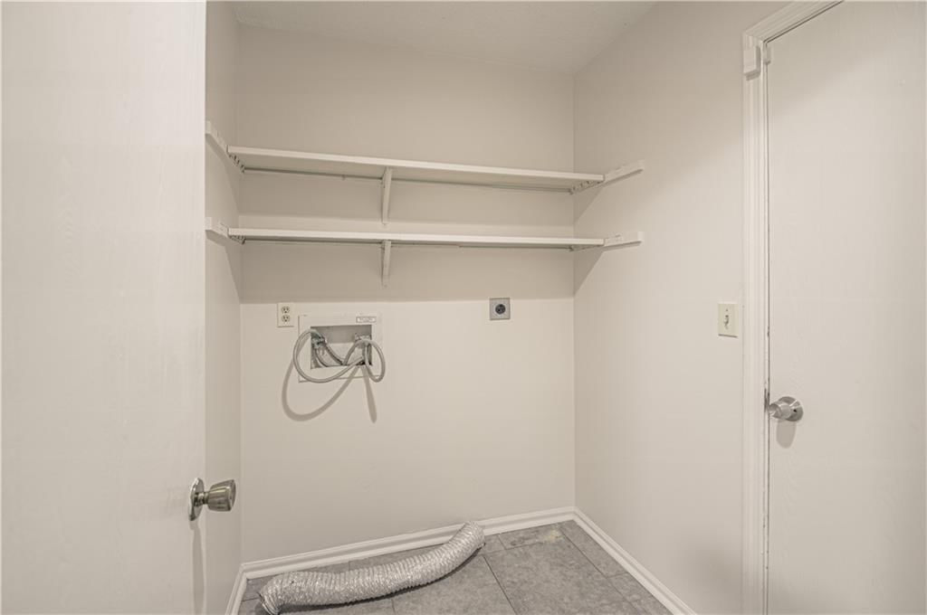 13917 Falkirk Circle — photo 28