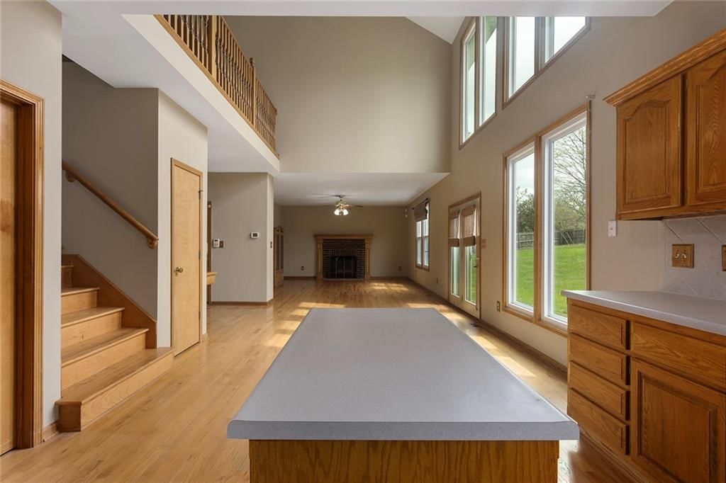 2305 SE Horseshoe Drive — photo 9