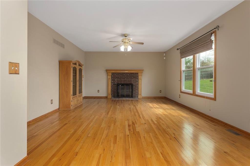 2305 SE Horseshoe Drive — photo 11
