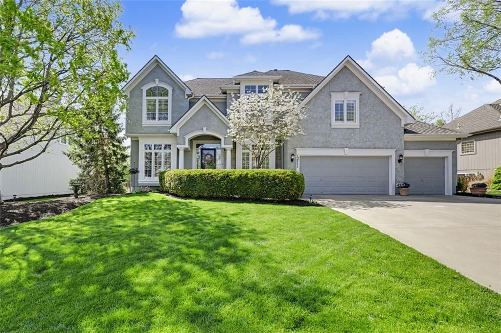 12711 W 123rd Terrace, Overland Park, KS