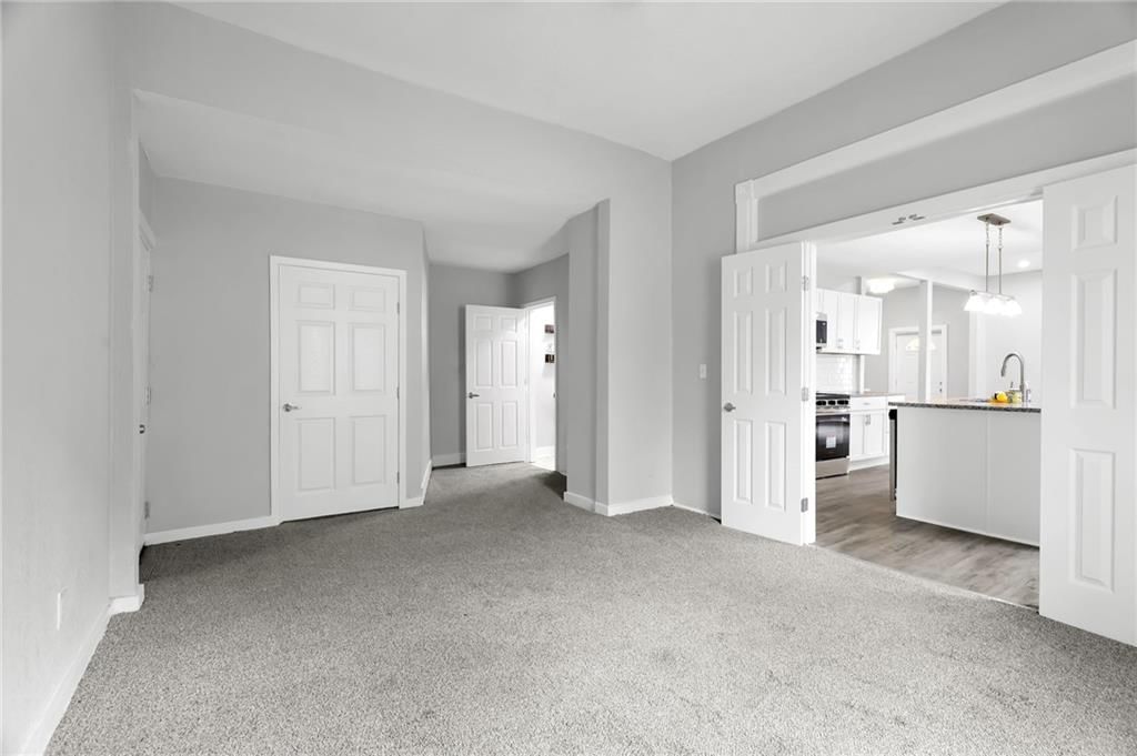 2528 Olive Street — photo 12