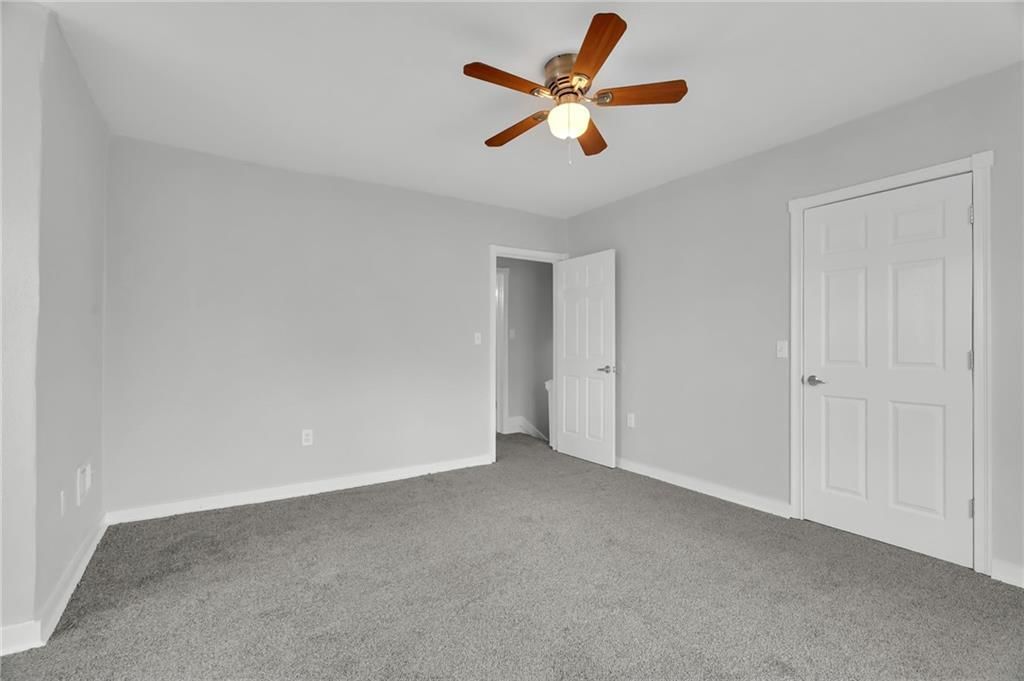 2528 Olive Street — photo 20