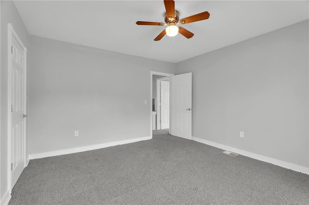 2528 Olive Street — photo 22