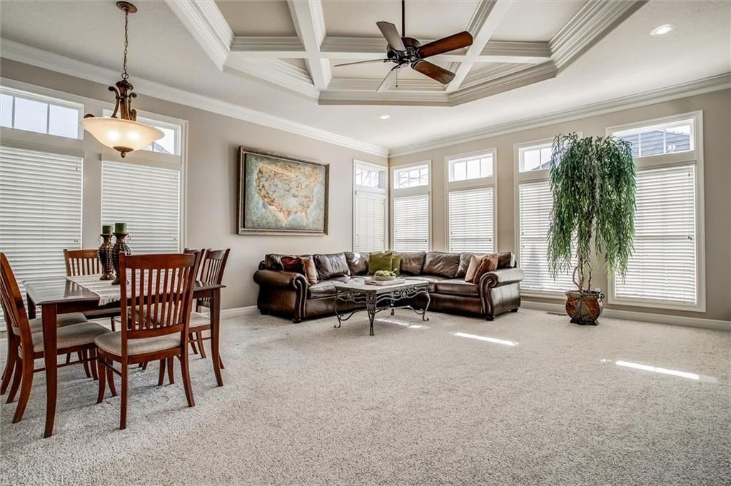 405 NW Greenview Drive — photo 5