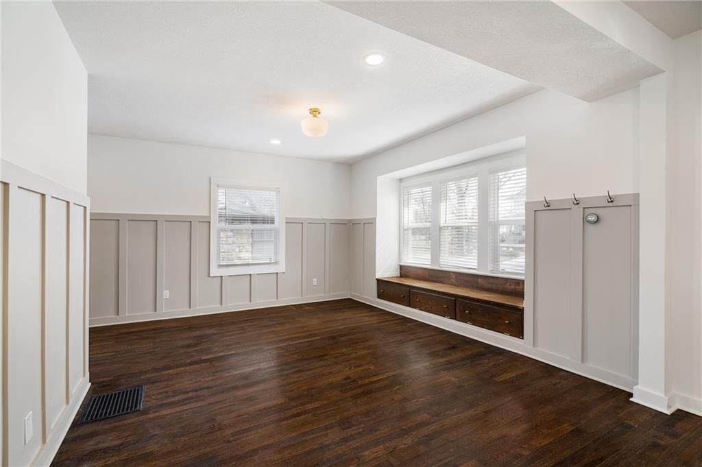 5712 Harrison Street — photo 16