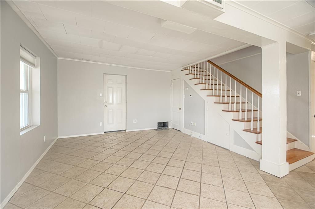 4926 N Wheeling Avenue — photo 4