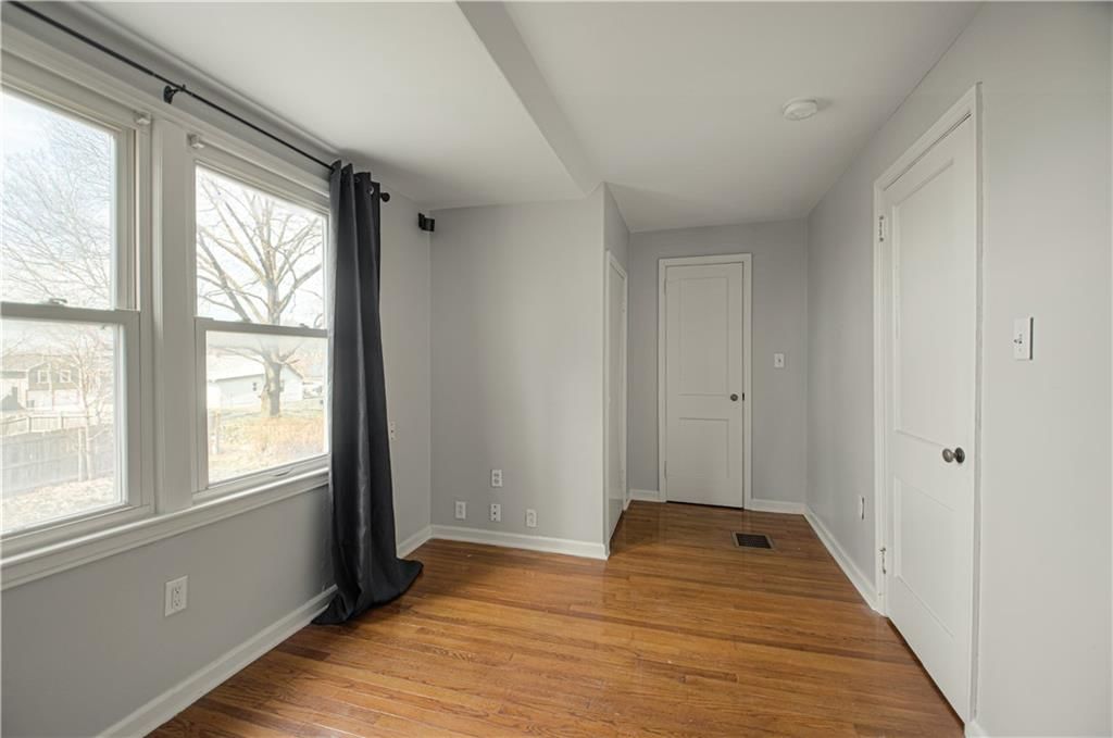 4926 N Wheeling Avenue — photo 16
