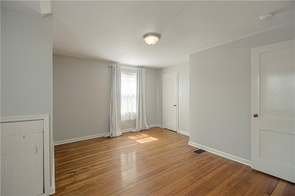 4926 N Wheeling Avenue — photo 17