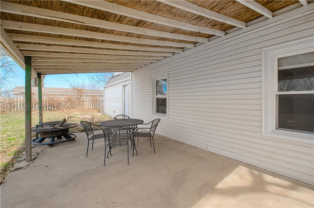 4926 N Wheeling Avenue — photo 27