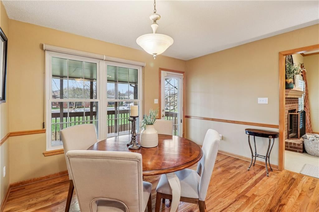1012 Applewood Street — photo 10