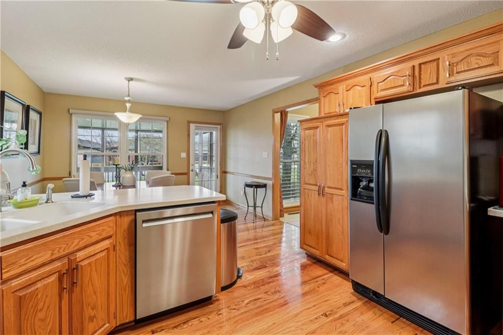 1012 Applewood Street — photo 13