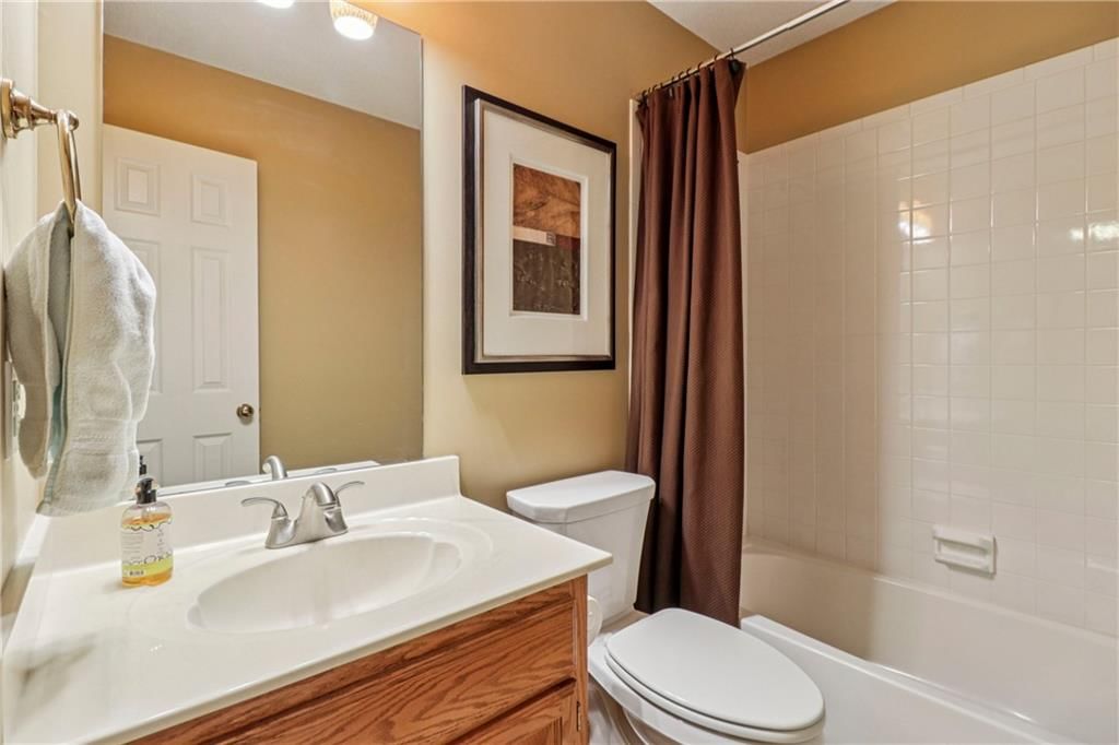 1012 Applewood Street — photo 21