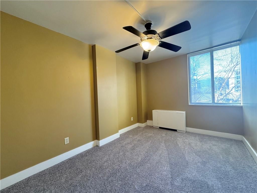 600 E 8th St Street — photo 12