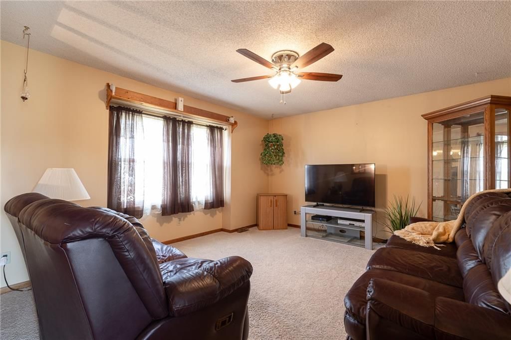113 E Frank Street — photo 4