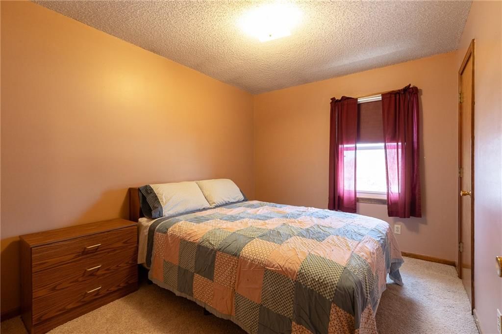 113 E Frank Street — photo 13